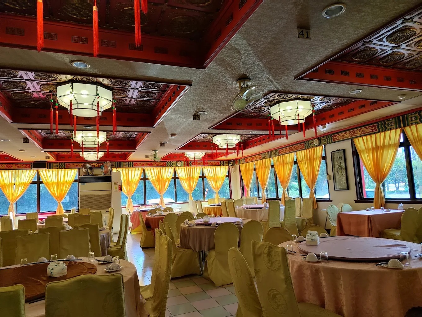 石園活魚餐廳文化路分店